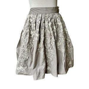 Anthropologie Meadow Rue Hanging Wisteria floral embroidered skirt sz 4